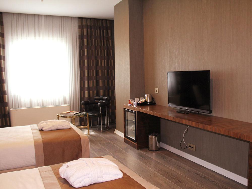 Manesol Fuar Hotel Isztambul Kültér fotó