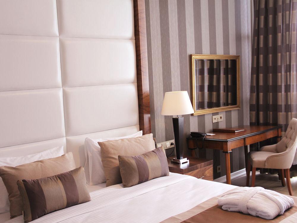 Manesol Fuar Hotel Isztambul Kültér fotó