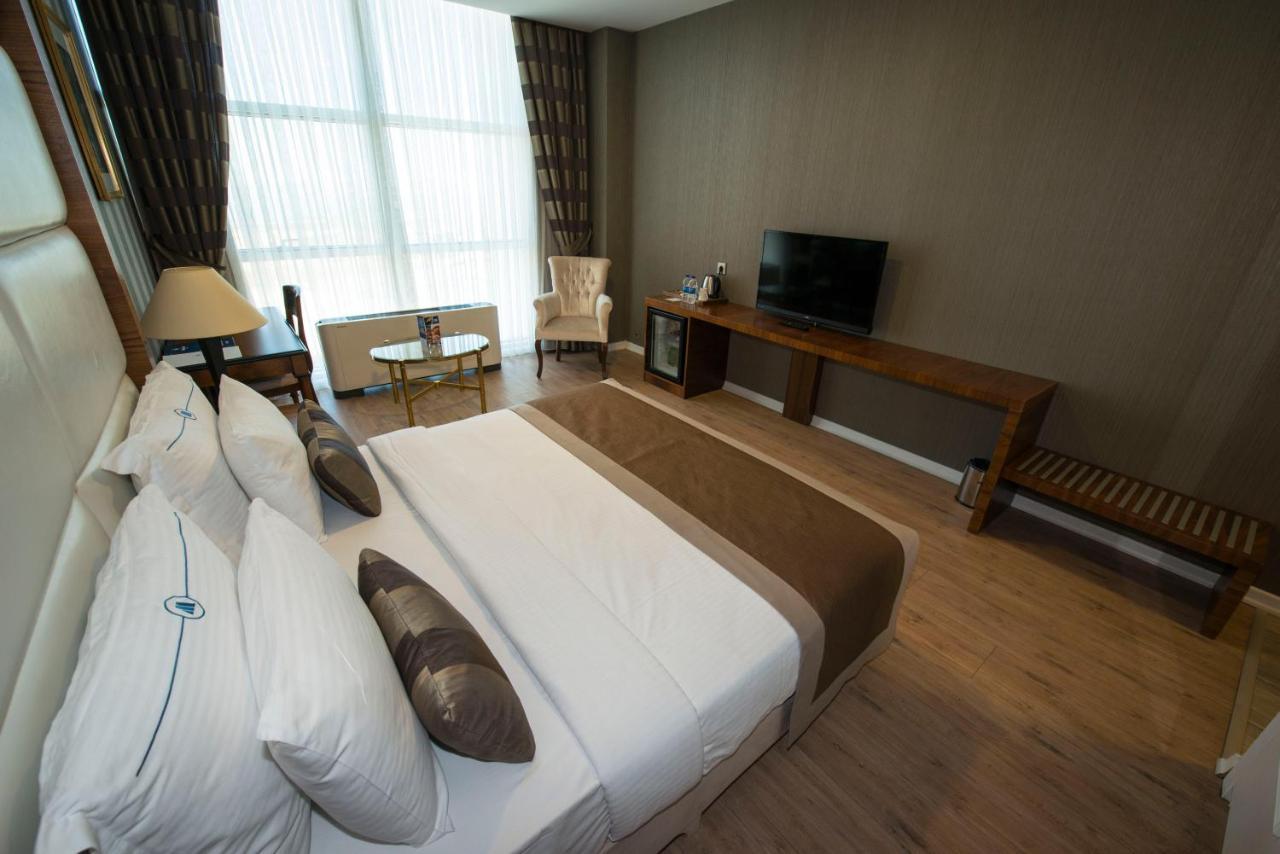 Manesol Fuar Hotel Isztambul Kültér fotó